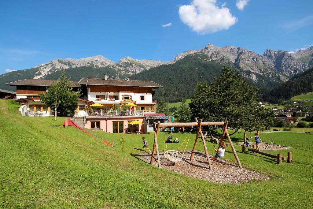Отель Ladestatthof Нойштифт-им-Штубайталь Экстерьер фото